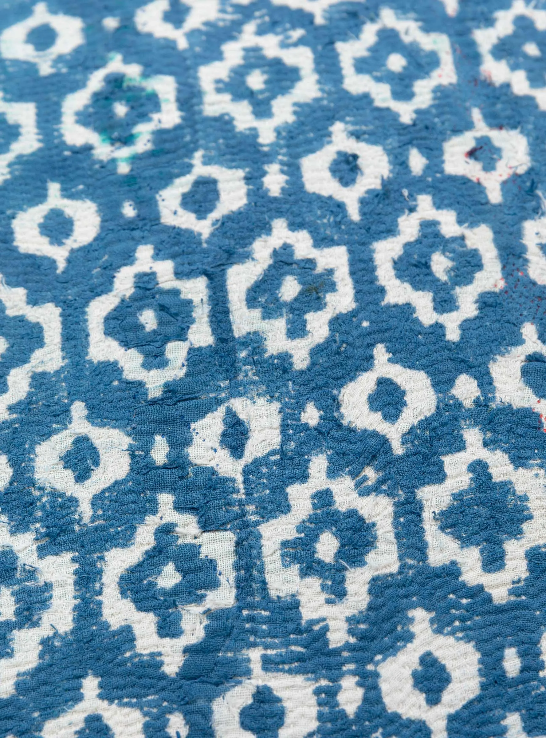 Vintage Pearl Horizon Cushion S