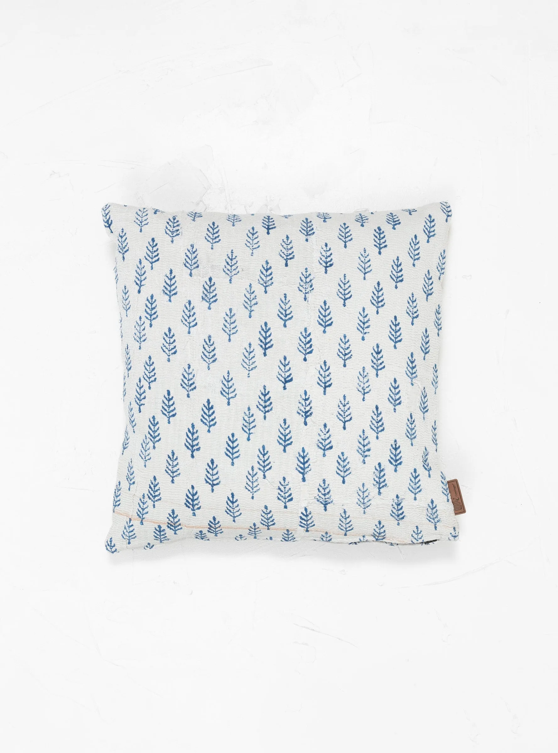 Vintage Pearl Lagoon Cushion S